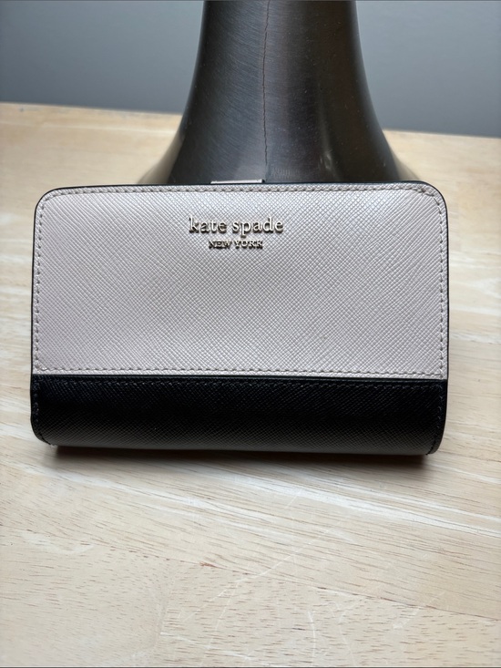 kate spade Handbags - kate spade two-tone leather wallet in beige and black